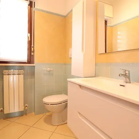 Casa A 300m Dal Mare - Aria Condizionata - Parcheggio Gratuito Alba Adriatica