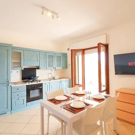 Apartment Casa A 300m Dal Mare - Aria Condizionata - Parcheggio Gratuito Alba Adriatica