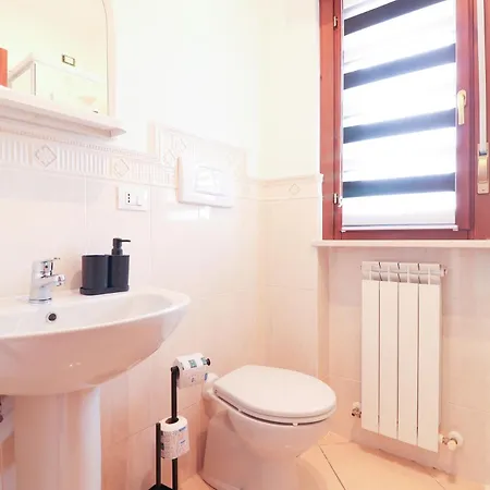 Casa A 500m Dal Mare - Aria Condizionata - Parcheggio Gratuito Alba Adriatica